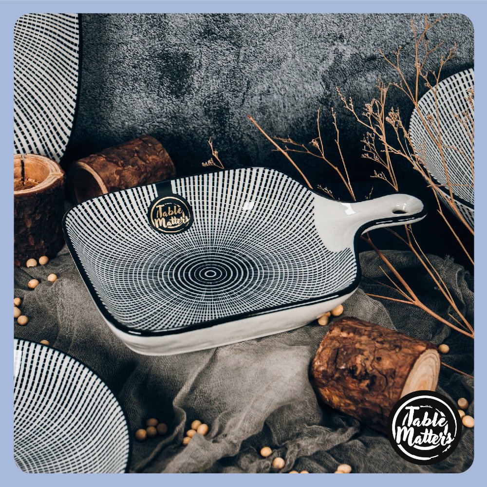 7-Scattered-Lines-Tableware-6-Inch-Square-Plate-with-Handle-ProductListing